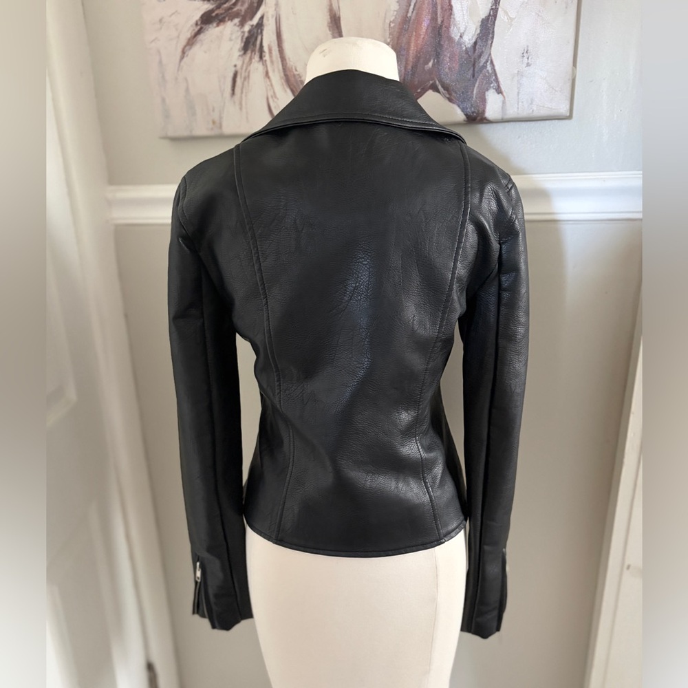 Romeo & Juliet Couture Black Leather Jacket - Picture 3 of 6